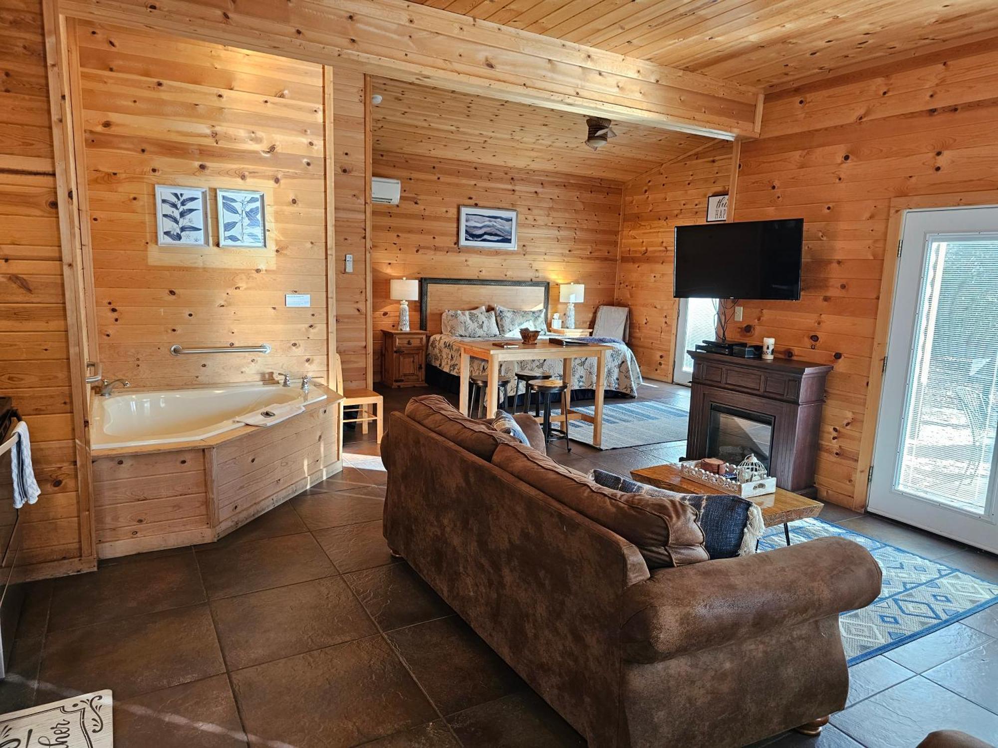 5 Min To Beaver Lake-King Bed-Fire Pit-Jetted Tub #3 Eureka Springs Eksteriør billede
