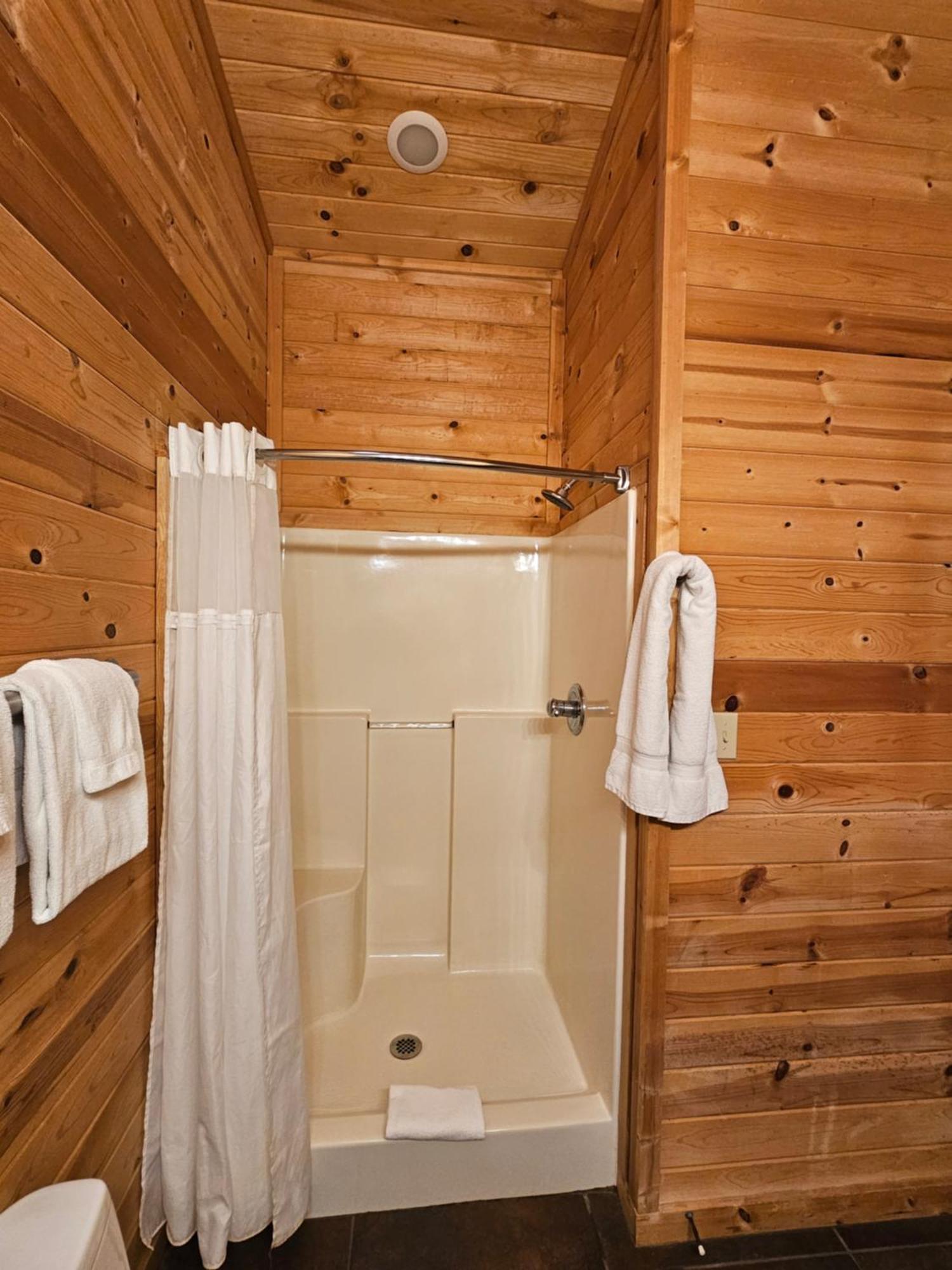 5 Min To Beaver Lake-King Bed-Fire Pit-Jetted Tub #3 Eureka Springs Eksteriør billede